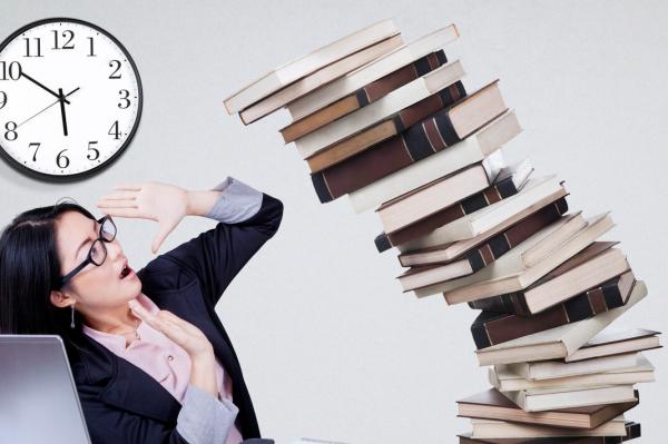 為什麼很多人年紀輕輕，總想睡覺，沒有力氣？醫生：這因素是關鍵