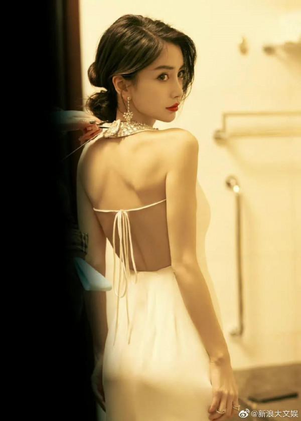 Angelababy搜狐時尚盛典紅毯生圖來啦