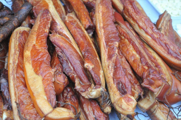 年齡大了要適當的忌口,3種食物,能不吃就不要吃了 年齡大了要適當的忌口,3種食物,能不吃就不要吃了