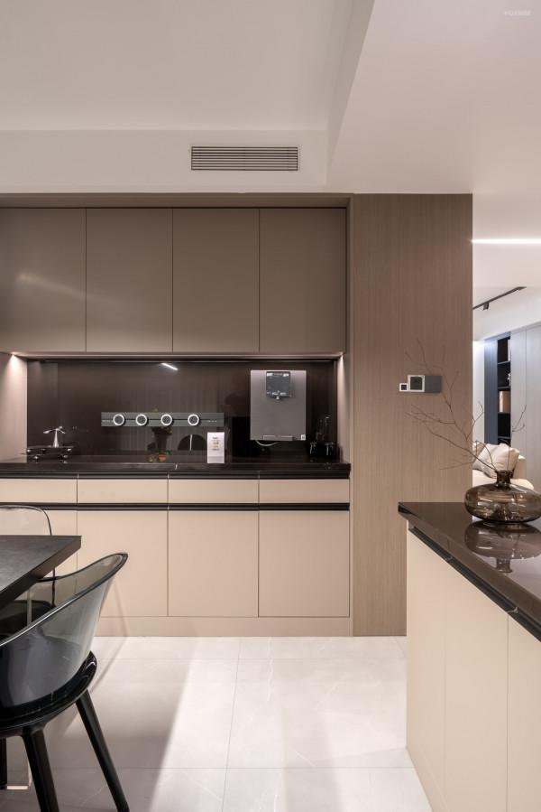 位於頂層的複式，擁有絕佳的視野，讓你忘卻一天的疲憊