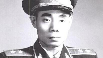 抗日戰爭結束後進入東北的部隊、主要將領有哪些？各率多少人？