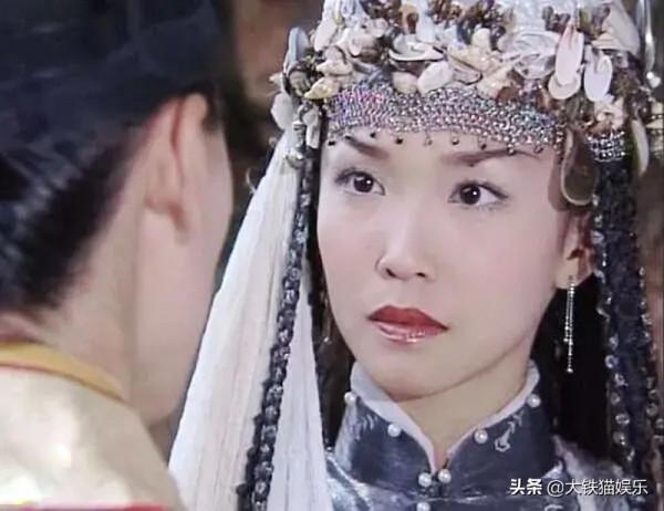 鼻子塌也漂亮的女明星,只服這四位,誰說面部一枝花全靠鼻當家? 鼻子塌也漂亮的女明星,只服這四位,誰說面部一枝花全靠鼻當家?