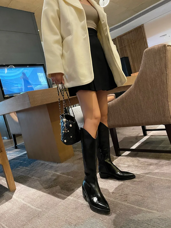 與時髦之間只差一雙西部騎士靴 與時髦之間只差一雙西部騎士靴