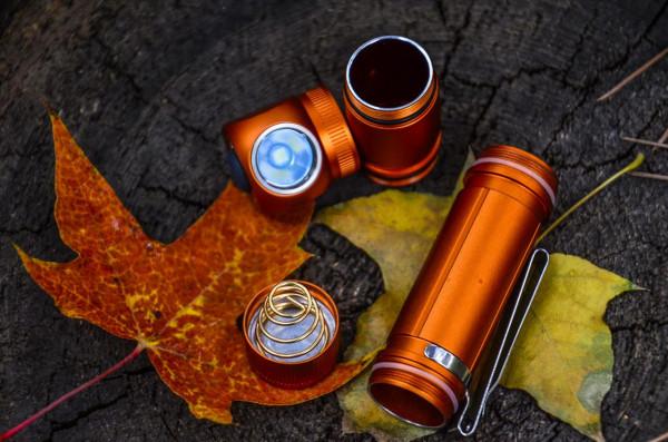 小燈用處大,90°看清世界:邁特明酷G02拐角手電 小燈用處大,90°看清世界:邁特明酷G02拐角手電