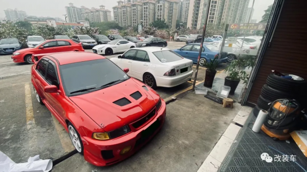 老爸用EVO荼毒兒子玩改裝，有這樣的老爸到底該哭還是該笑