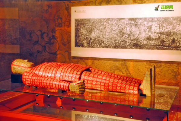 25歲小夥痴迷古代墓葬，1年探訪80多座，立志走遍中國古墓