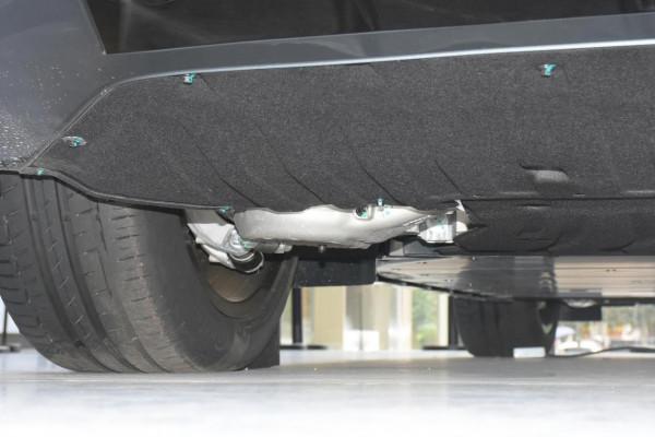 實拍極氪001，車長4970mm，純電續航最高712km，顏值媲美帕拉梅拉