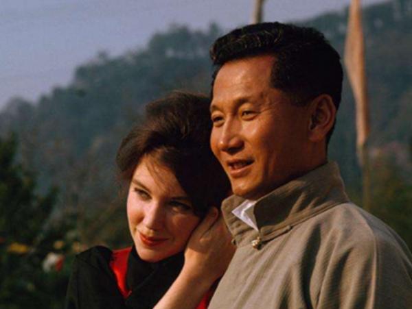 先娶西藏貴族千金,再娶美國名媛,錫金末代國王贏了情場卻遭滅國 先娶西藏貴族千金,再娶美國名媛,錫金末代國王贏了情場卻遭滅國