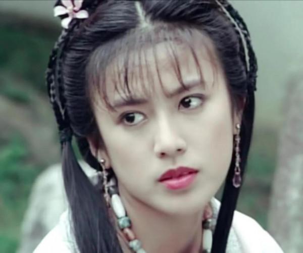 90年代神仙打架,8位新加坡古裝美人,個個花容月貌,秒殺網紅臉 90年代神仙打架,8位新加坡古裝美人,個個花容月貌,秒殺網紅臉