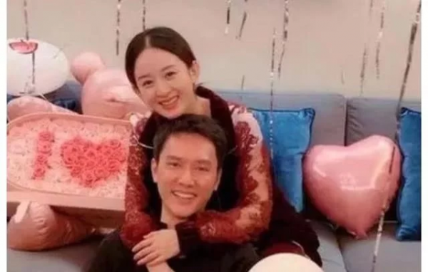 趙麗穎罕見“母子正臉照”,撞臉嗯哼,乖巧的模樣讓人心疼 趙麗穎罕見“母子正臉照”,撞臉嗯哼,乖巧的模樣讓人心疼