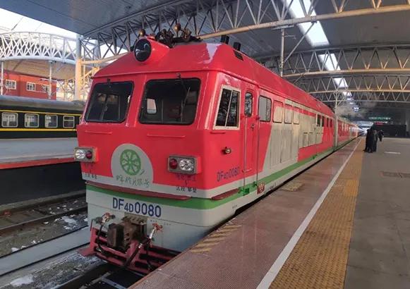 中國最壕高鐵列車：耗資上億，一張票超過6萬