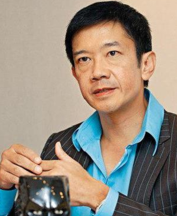 “功夫女皇”楊紫瓊:5任男友皆是精品,53歲嫁法拉利總裁 “功夫女皇”楊紫瓊:5任男友皆是精品,53歲嫁法拉利總裁