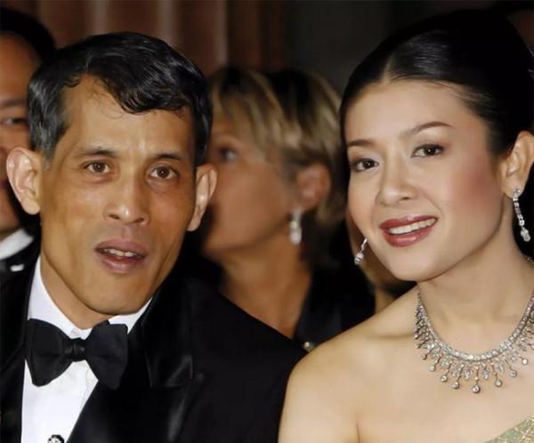 世界上最奢靡的統治者：泰國國王瑪哈到底多有錢？錢又從何而來？