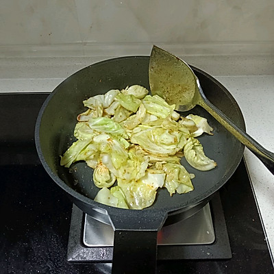 會做這些辣炒捲心菜，你比大廚都牛氣