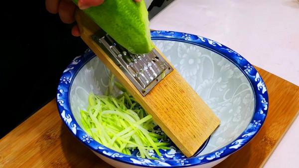 蘿蔔簡單好吃的做法，自從學會這樣做，我家3天2頭吃，太香了