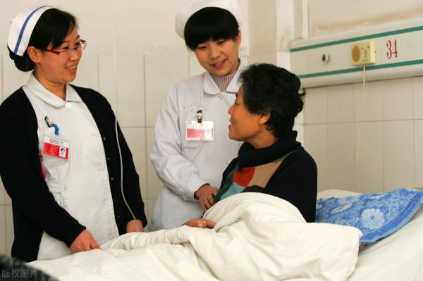 醫生怎麼判斷精神病人的療效呢？