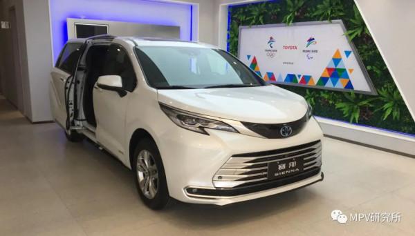 豐田賽那預售，32萬-42萬，經銷商還加價嗎？嘉華突然不貴了？