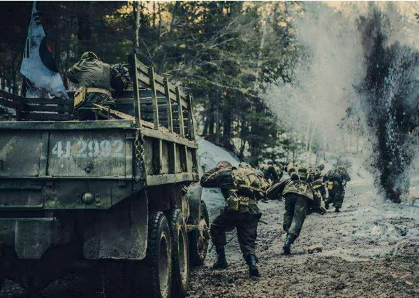 長津湖戰役中的傳奇英雄:一人嚇退三千敵兵,奇蹟般地衝出敵陣 長津湖戰役中的傳奇英雄:一人嚇退三千敵兵,奇蹟般地衝出敵陣