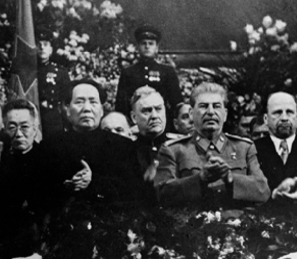 1955年，軍委連開兩天會議敲定元帥11位，為何後來缺一人？