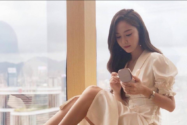 負債80億韓元被起訴後,鄭秀妍高調曬包遭韓國網友喊話:先還債吧 負債80億韓元被起訴後,鄭秀妍高調曬包遭韓國網友喊話:先還債吧