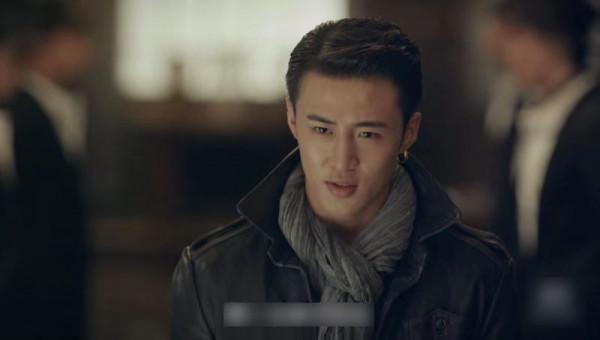 《鏡雙城》男演員才是頂配！換上現代裝，有人呆萌有人真霸道總裁