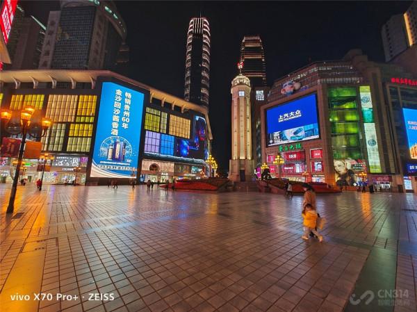 喜歡拍照雙11要買iPhone 13 Pro嗎？對比五款安卓旗艦我悟了