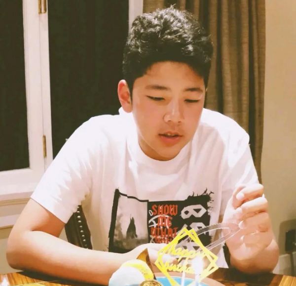 《爸去哪》10位孩子，有人學費一年25萬，有人卻活成普通人家孩子