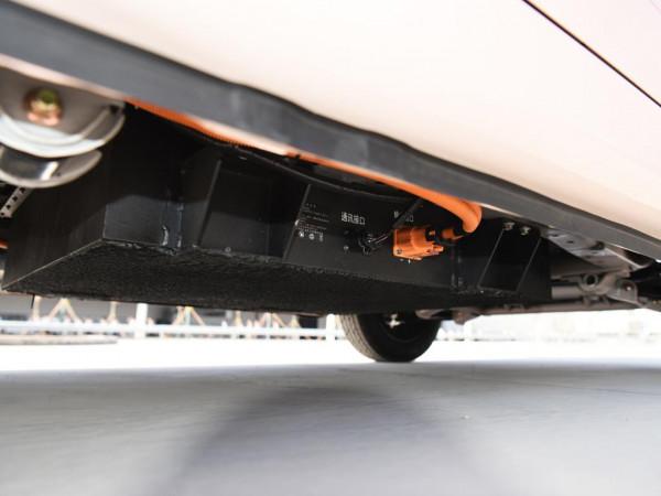 兩點一線的便利，靜態實拍北汽製造S3