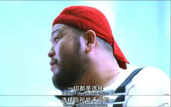 23年前“奶茶”主演的冷門電影，資訊量太大了