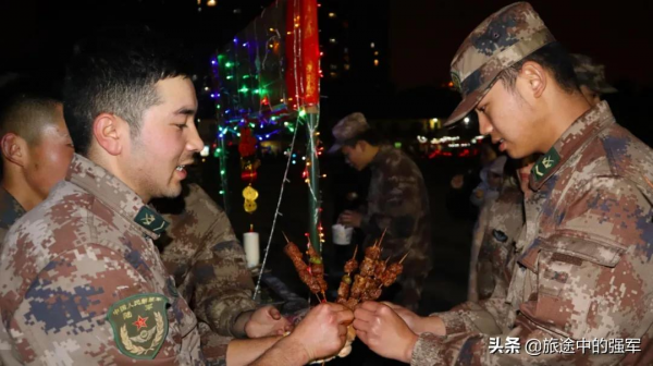 軍營美食街，好吃還免費