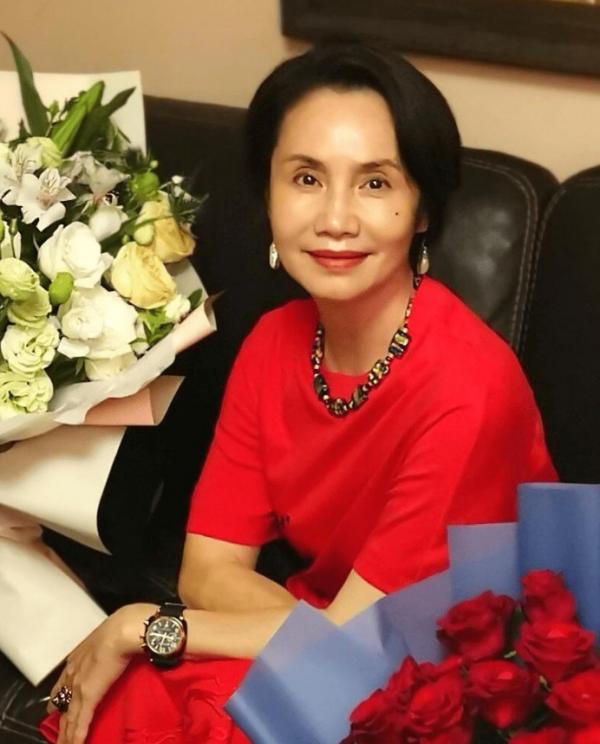 徐俐：2婚攜兒嫁名門，曾被公婆嫌棄強勢，憑什麼成功“上位”？