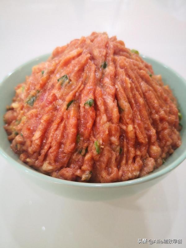 中秋節快到了,做道珍珠丸子吧,軟糯鮮嫩又飽腹,寓意幸福團圓 中秋節快到了,做道珍珠丸子吧,軟糯鮮嫩又飽腹,寓意幸福團圓