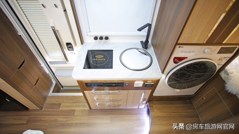 3&period;17鄭州房車展邀您近距離欣賞法美瑞房車，快來看看吧