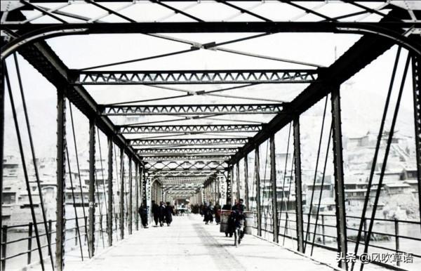 1934年的“天下黃河第一橋”，記錄下當年蘭州最真實的歷史風貌