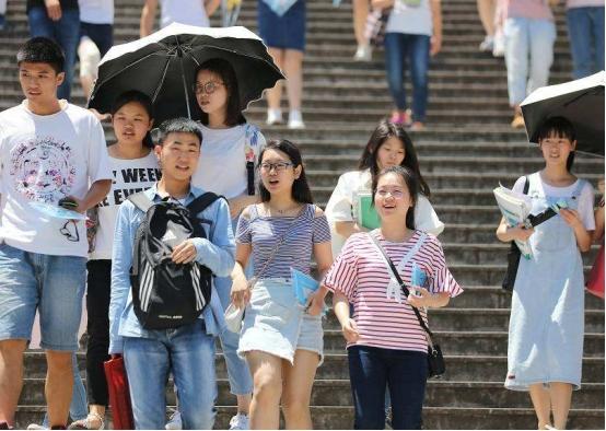 “分校區”和“分校”是兩回事,考生報考要謹慎,當心一本變三本 “分校區”和“分校”是兩回事,考生報考要謹慎,當心一本變三本