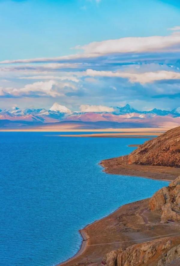 分享圖片：西藏三大聖湖之一納木措，藏語&OpenCurlyDoubleQuote;天湖&rdquo;