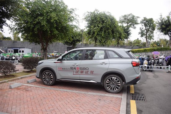 10萬出頭買六座中型SUV，真有這好事？