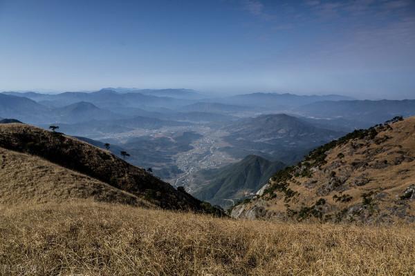 受窮不是吃苦，窮就是窮，看真正能吃苦的人放棄了什麼？