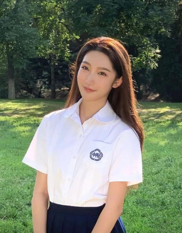 都美竹曬近照：重返舞蹈室學舞，退學之後要考藝術學院？