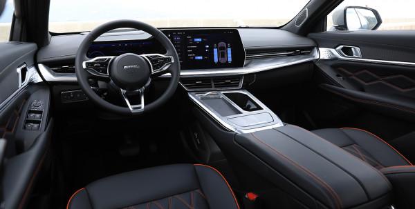 「鵬哥聊車」未來已來，智慧戰線向後蔓延？試駕全新哈弗神獸