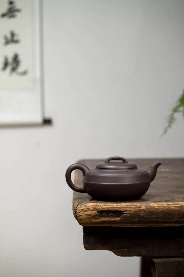 範微琴，全手工藏品 · 高溫清灰410cc漢君如意壺