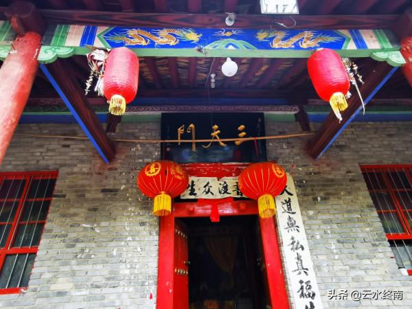 西安驢友最愛爭論的話題：秦嶺這兩座山的紅葉，哪一個更值得去？