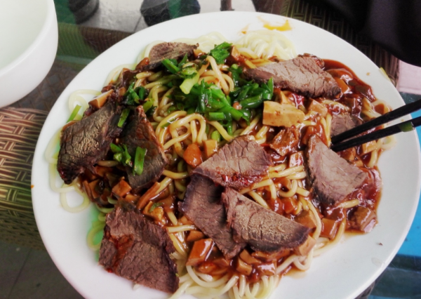 甘肅的7大地方特色美食,鮮香味美,實在太香了,你吃過幾種? 甘肅的7大地方特色美食,鮮香味美,實在太香了,你吃過幾種?