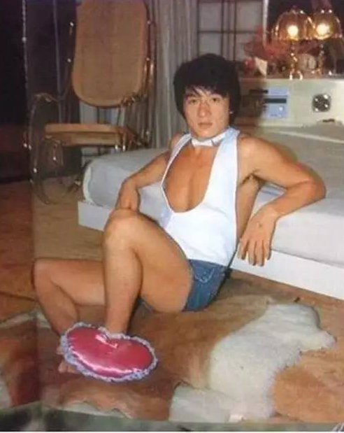 在“穿得野”這回事上，20年前的港圈巨星說了算