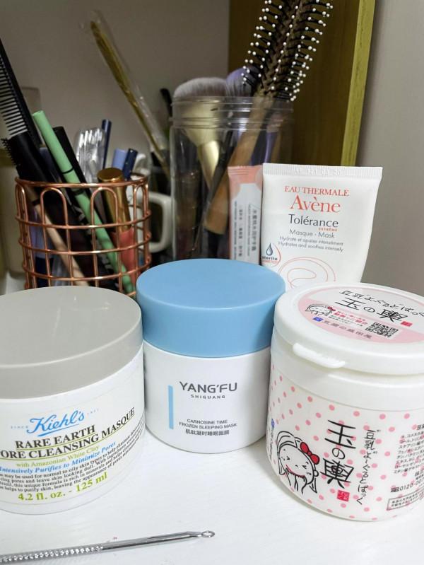 精緻女人晚上都在這樣偷偷護膚！怪不得不顯老呢