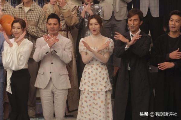 TVB再辦巡禮晚會，高海寧擔正女主站第三排，李佳芯被黃智雯壓制