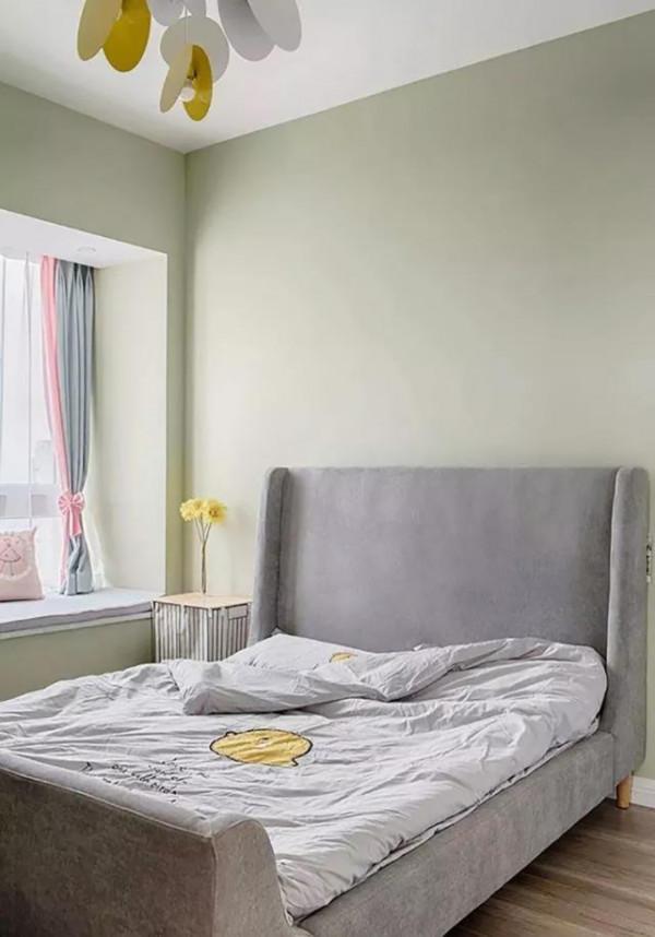 107平現代風三居室,樂高牆、黑板牆、照片牆合三為一,絕了 107平現代風三居室,樂高牆、黑板牆、照片牆合三為一,絕了