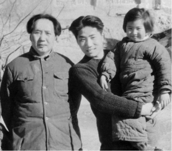 62年，劉思齊和楊茂之結婚，毛澤東囑咐：以後不要疏遠父女之情喲