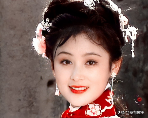 拒絕“偽高階”造型,把“彩虹”穿在身上,才是古裝劇該有的樣子 拒絕“偽高階”造型,把“彩虹”穿在身上,才是古裝劇該有的樣子