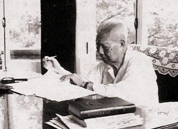 1950年山東一老頭被中央下令尋找，出獄後享受18級待遇，他是誰？